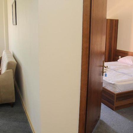 Mavi Dalga Beach Hotel Lokbatan ภายนอก รูปภาพ